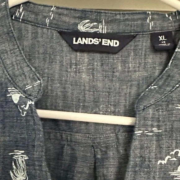Lands' End Navy Short-Sleeve Island Print Tunic - Picture 3 of 9